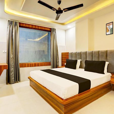 Hotel O Dev Paradise Gokul Екстер'єр фото