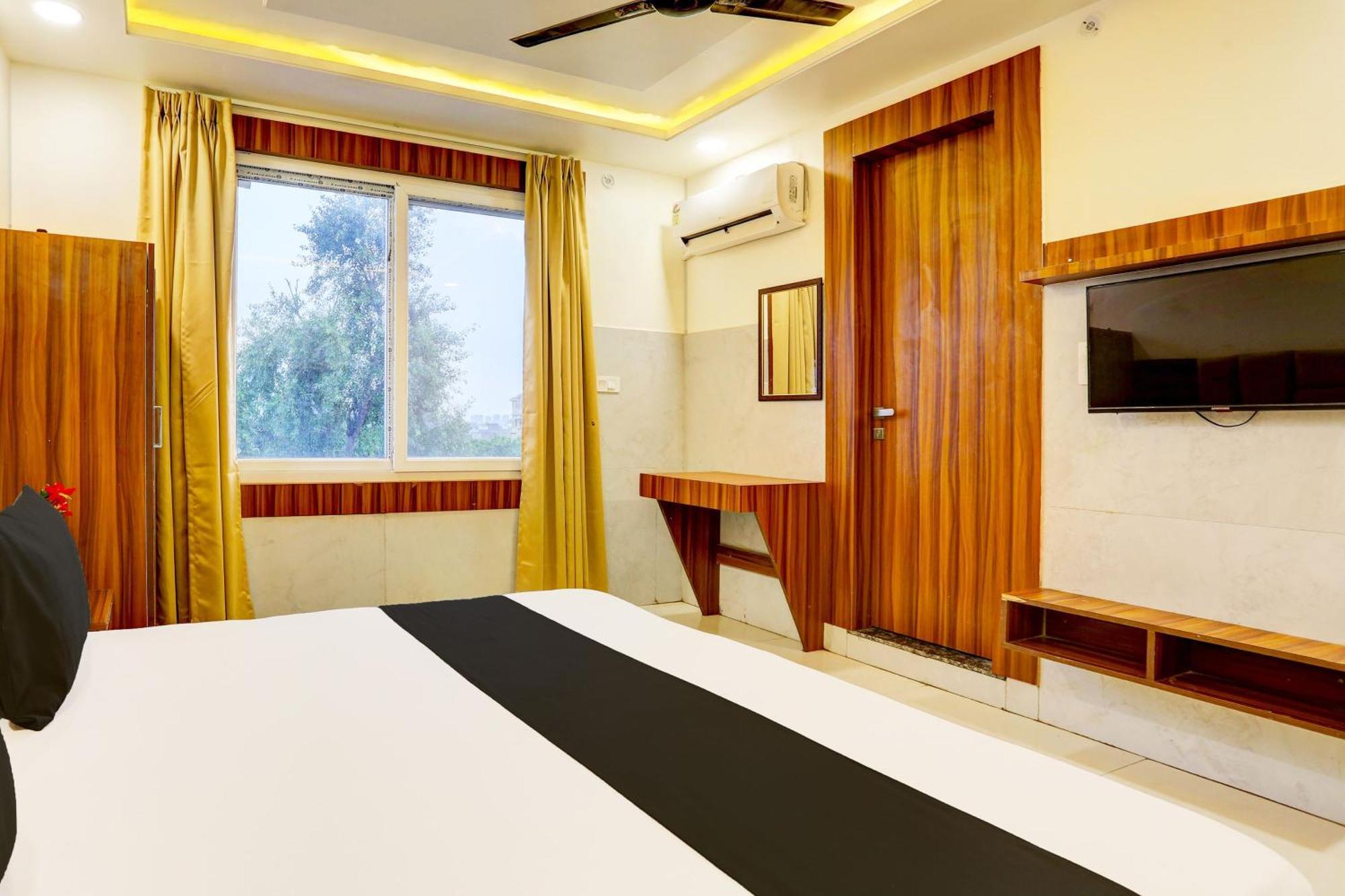 Hotel O Dev Paradise Gokul Екстер'єр фото